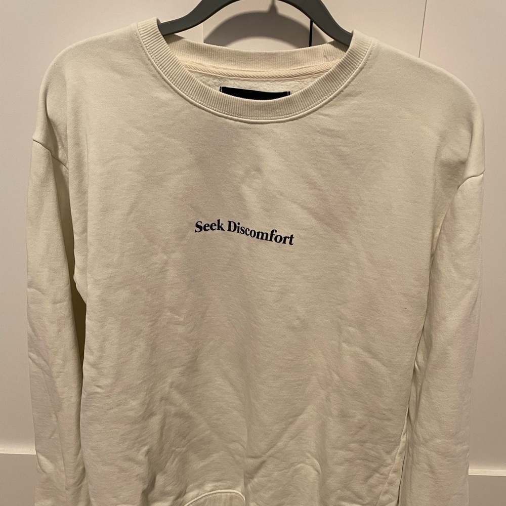 SEEK DISCOMFORT MENS LARGE CREWNECK. Bones colored.